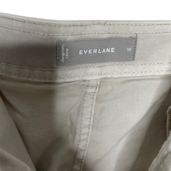 Everlane | The Lightweight Wide-Leg Crop Chino 10 - Picture 4 of 7